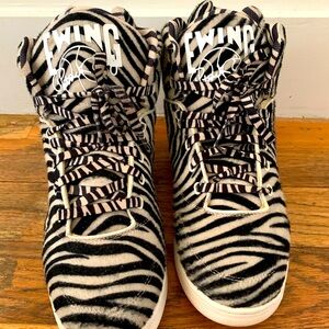 RARE deadstock Patrick Ewing 33 HI Zebra Mens Sneakers, Black White, Size 10